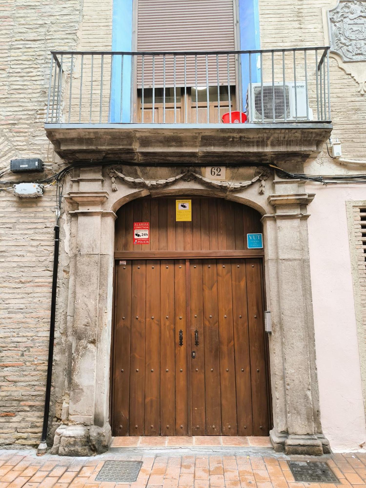 El Loft Del Casco By Alogest Daire Zaragoza Dış mekan fotoğraf